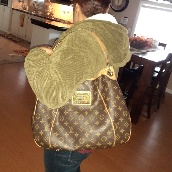 COPY - 💕 Authentic LV Galliera PM - Picture 12 of 12